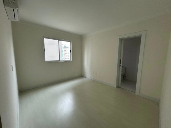 Imagem Apartamento com 4 Quartos à Venda, 202 m² em Meia Praia - Itapema Imagem Apartamento com 4 Quartos à Venda, 202 m² em Meia Praia - Itapema