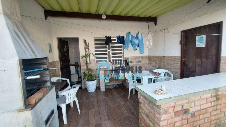 Imagem Casa com 3 Quartos à Venda, em Centro - Balneário Pinhal Imagem Casa com 3 Quartos à Venda, em Centro - Balneário Pinhal