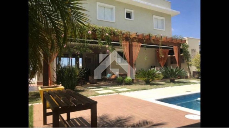 Imagem Casa de Condomínio com 3 Quartos à Venda, 245 m² em Alphaville - Santana De Parnaíba Imagem Casa de Condomínio com 3 Quartos à Venda, 245 m² em Alphaville - Santana De Parnaíba