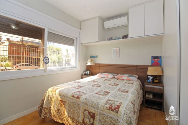 Imagem Imóvel com 3 Quartos à Venda, 91 m² em São Geraldo - Porto Alegre Imagem Imóvel com 3 Quartos à Venda, 91 m² em São Geraldo - Porto Alegre