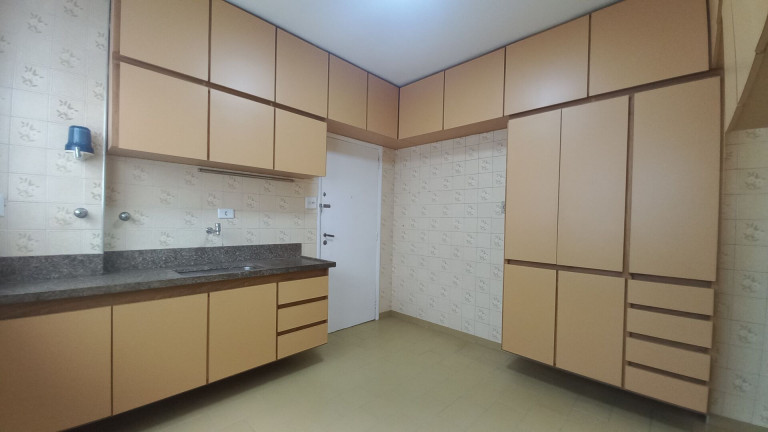 Imagem Apartamento com 3 Quartos à Venda, 123 m² em Gonzaga - Santos Imagem Apartamento com 3 Quartos à Venda, 123 m² em Gonzaga - Santos