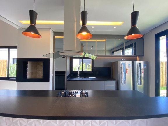 Imagem Casa com 4 Quartos à Venda, 173 m² em Marina - Xangri-la Imagem Casa com 4 Quartos à Venda, 173 m² em Marina - Xangri-la