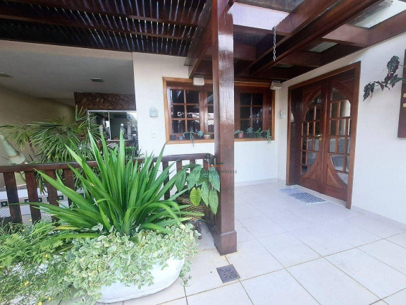 Imagem Casa com 4 Quartos à Venda, 450 m² em Camboinhas - Niterói Imagem Casa com 4 Quartos à Venda, 450 m² em Camboinhas - Niterói