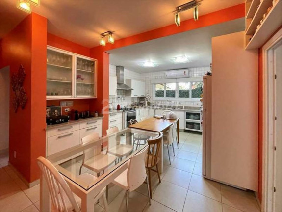 Imagem Casa com 4 Quartos à Venda, 553 m² em Forest Hills - Jandira Imagem Casa com 4 Quartos à Venda, 553 m² em Forest Hills - Jandira