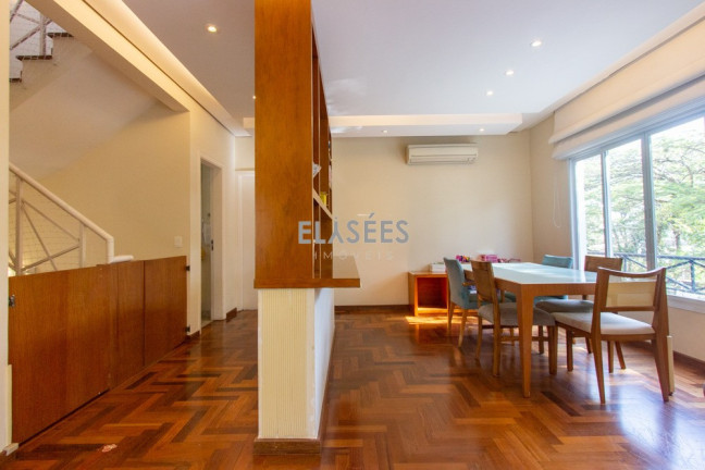 Imagem Imóvel com 4 Quartos à Venda, 375 m² em Morumbi - São Paulo Imagem Imóvel com 4 Quartos à Venda, 375 m² em Morumbi - São Paulo