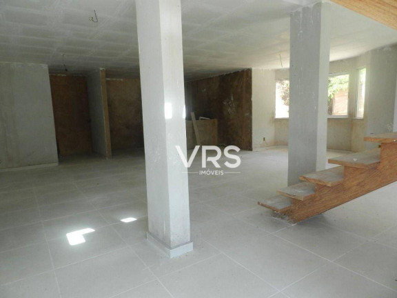 Imagem Casa com 4 Quartos à Venda, 420 m² em Albuquerque - Teresópolis Imagem Casa com 4 Quartos à Venda, 420 m² em Albuquerque - Teresópolis