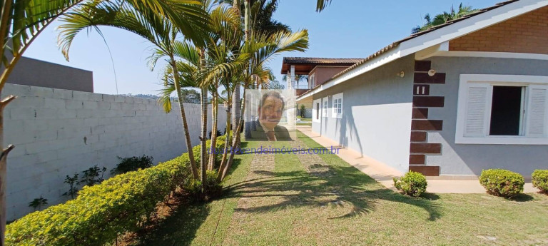 Imagem Chácara com 4 Quartos à Venda, 280 m² em Barueri Imagem Chácara com 4 Quartos à Venda, 280 m² em Barueri