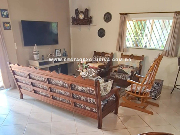 Imagem Chácara com 2 Quartos à Venda, 1.300 m² em Parque Estâncias - Morungaba