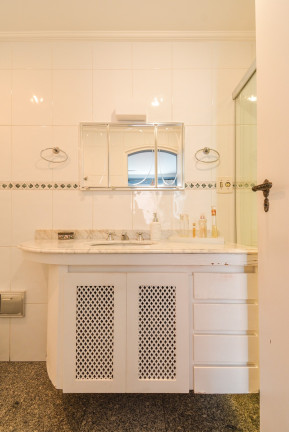 Imagem Apartamento com 4 Quartos à Venda, 161 m² em Moema - São Paulo