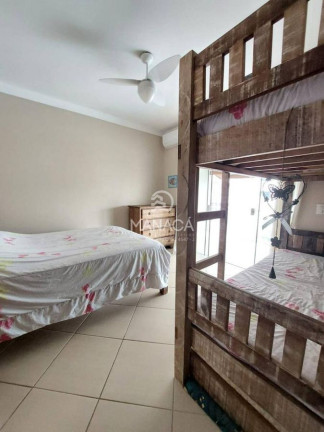 Imagem Sobrado com 3 Quartos à Venda, 300 m² em Itacolomi - Balneário Piçarras Imagem Sobrado com 3 Quartos à Venda, 300 m² em Itacolomi - Balneário Piçarras