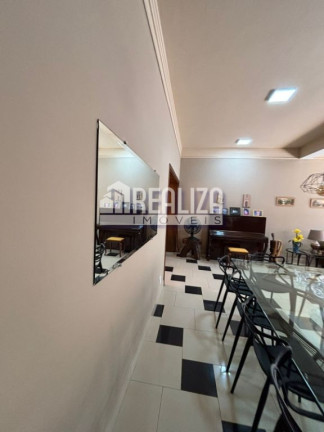 Imagem Casa com 3 Quartos à Venda, 168 m² em Boa Vista - Uberaba Imagem Casa com 3 Quartos à Venda, 168 m² em Boa Vista - Uberaba
