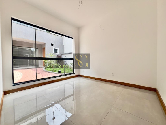 Imagem Casa de Condomínio com 3 Quartos à Venda, 104 m² em Alto - Teresópolis
