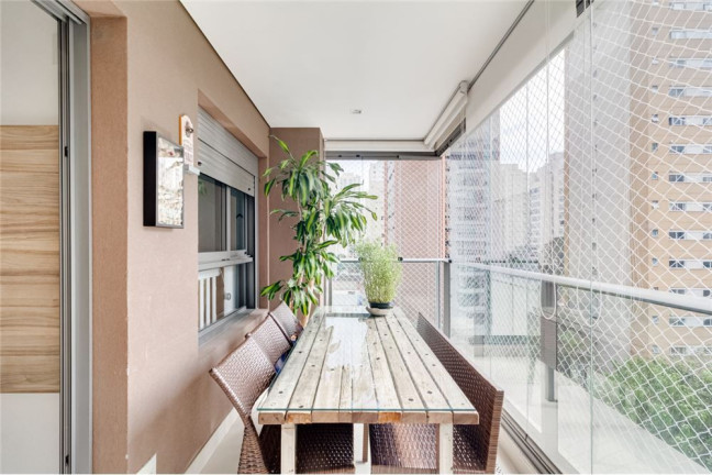 Imagem Apartamento com 2 Quartos à Venda, 72 m² em Moema - São Paulo Imagem Apartamento com 2 Quartos à Venda, 72 m² em Moema - São Paulo