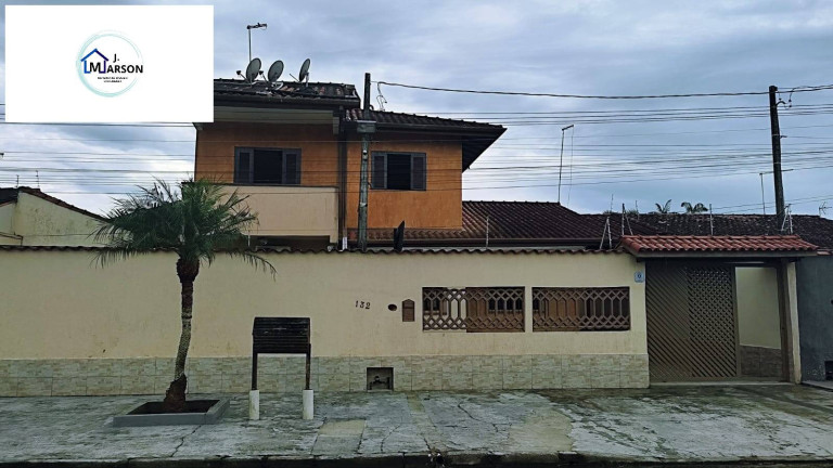 Sobrado com 4 Quartos à Venda, 254 m² em Jardim Das Gaivotas - Caraguatatuba