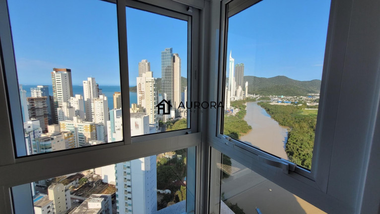 Imagem Apartamento com 4 Quartos à Venda, 144 m² em Centro - Balneário Camboriú
