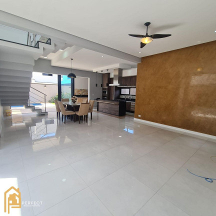 Imagem Casa com 3 Quartos à Venda, 232 m² em Piracangaguá - Taubaté Imagem Casa com 3 Quartos à Venda, 232 m² em Piracangaguá - Taubaté