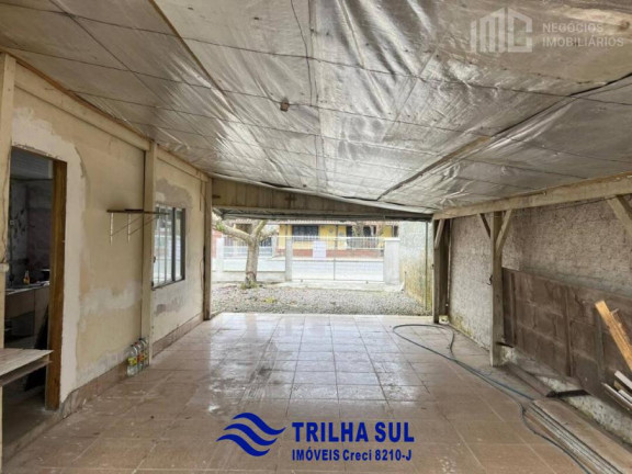 Imagem Casa com 3 Quartos à Venda, 70 m² em Centro - Balneário Barra Do Sul Imagem Casa com 3 Quartos à Venda, 70 m² em Centro - Balneário Barra Do Sul
