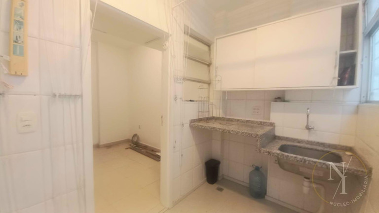 Imagem Apartamento com 3 Quartos à Venda, 124 m² em José Menino - Santos