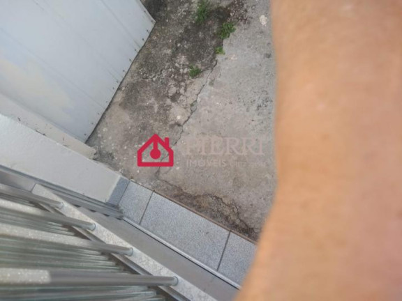 Imagem Casa com 1 Quarto à Venda, 200 m² em Vila Guedes - São Paulo Imagem Casa com 1 Quarto à Venda, 200 m² em Vila Guedes - São Paulo