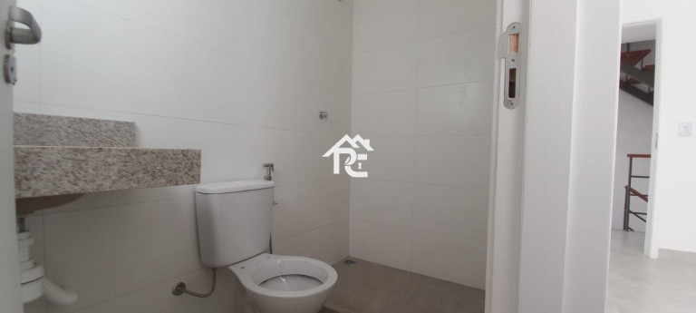 Imagem Casa com 3 Quartos à Venda, 120 m² em Piratininga - Niterói Imagem Casa com 3 Quartos à Venda, 120 m² em Piratininga - Niterói