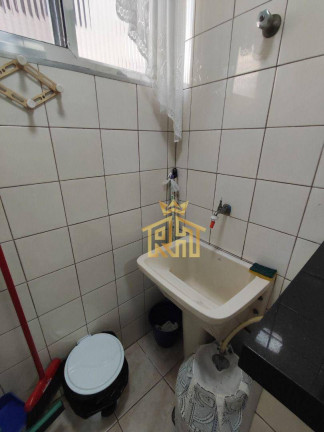 Imagem Kitnet com 1 Quarto à Venda, 32 m² em Guilhermina - Praia Grande Imagem Kitnet com 1 Quarto à Venda, 32 m² em Guilhermina - Praia Grande