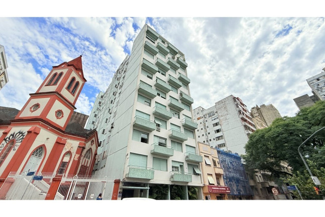 Imagem Imóvel com 2 Quartos à Venda, 49 m² em Centro Histórico - Porto Alegre Imagem Imóvel com 2 Quartos à Venda, 49 m² em Centro Histórico - Porto Alegre
