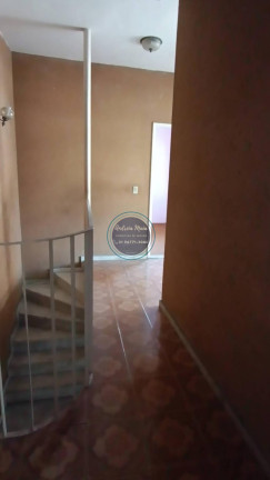 Imagem Casa com 5 Quartos à Venda, 218 m² Imagem Casa com 5 Quartos à Venda, 218 m²