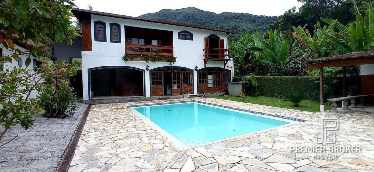 Imagem Casa com 4 Quartos à Venda, 230 m² em Alto - Teresópolis Imagem Casa com 4 Quartos à Venda, 230 m² em Alto - Teresópolis