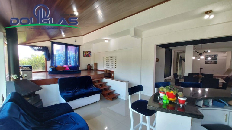 Imagem Casa com 3 Quartos à Venda, 341 m² em Tarumã - Viamão