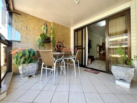 Imagem Apartamento com 3 Quartos à Venda, 167 m² em Praia Da Costa - Vila Velha Imagem Apartamento com 3 Quartos à Venda, 167 m² em Praia Da Costa - Vila Velha