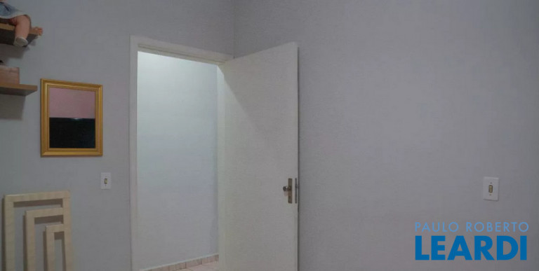Imagem Sobrado com 4 Quartos à Venda, 246 m² em Jardim Stella - Santo André Imagem Sobrado com 4 Quartos à Venda, 246 m² em Jardim Stella - Santo André