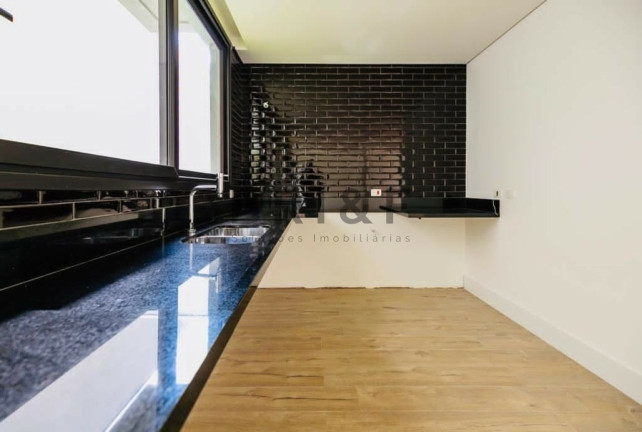 Imagem Casa com 3 Quartos à Venda, 560 m² em Moema - São Paulo Imagem Casa com 3 Quartos à Venda, 560 m² em Moema - São Paulo