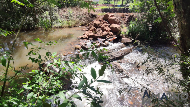 Chácara à Venda, 945 m² em Coqueiral - Cascavel