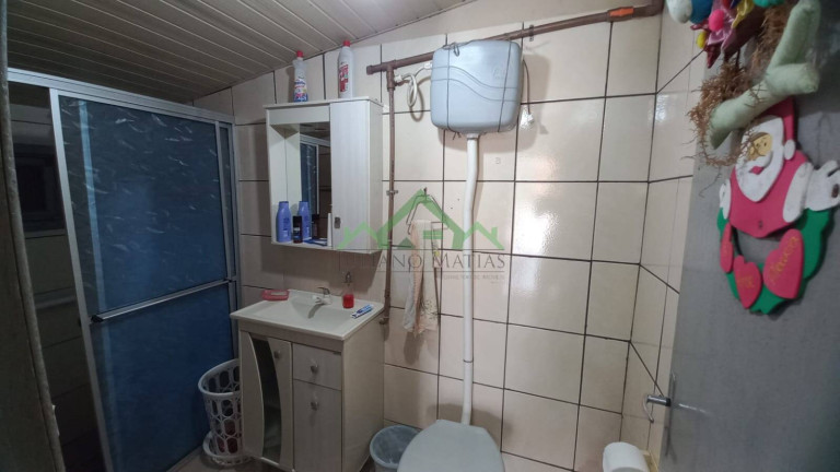 Imagem Casa com 2 Quartos à Venda, 130 m² em Costeira - Balneário Barra Do Sul Imagem Casa com 2 Quartos à Venda, 130 m² em Costeira - Balneário Barra Do Sul