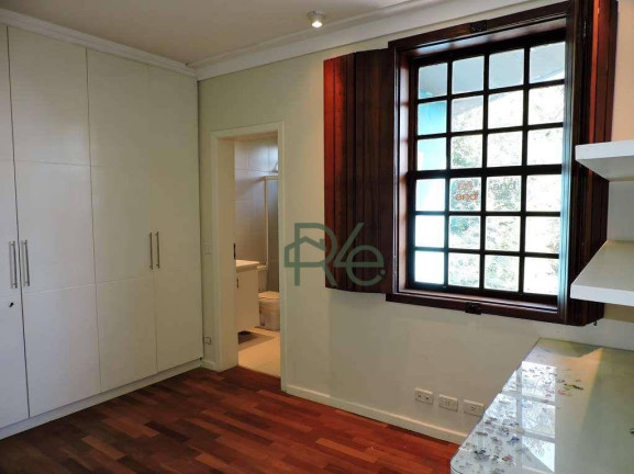 Imagem Casa com 6 Quartos à Venda ou Locação, 550 m² em Jardim Marilu - Carapicuíba