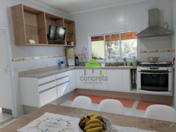 Imagem Chácara com 4 Quartos à Venda, 300 m² em Patrimônio Do Carmo - São Roque Imagem Chácara com 4 Quartos à Venda, 300 m² em Patrimônio Do Carmo - São Roque