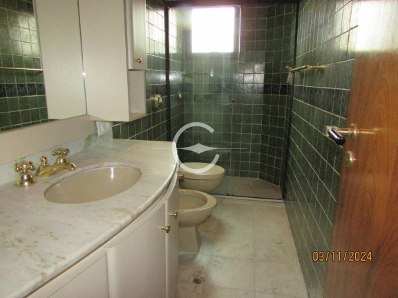 Apartamento com 4 Quartos à Venda, 220 m² em Moema - São Paulo