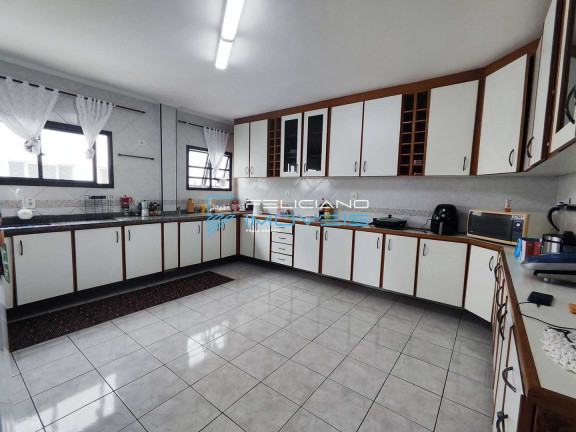 Imagem Apartamento com 4 Quartos à Venda, 210 m² em Guilhermina - Praia Grande Imagem Apartamento com 4 Quartos à Venda, 210 m² em Guilhermina - Praia Grande