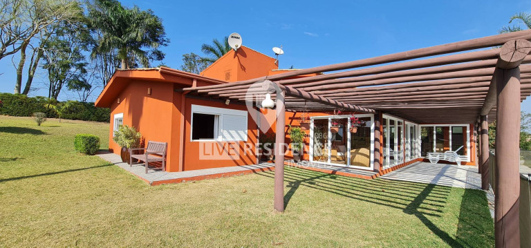 Imagem Chácara com 5 Quartos à Venda, 700 m² em Bairro Do Couto - Bragança Paulista Imagem Chácara com 5 Quartos à Venda, 700 m² em Bairro Do Couto - Bragança Paulista