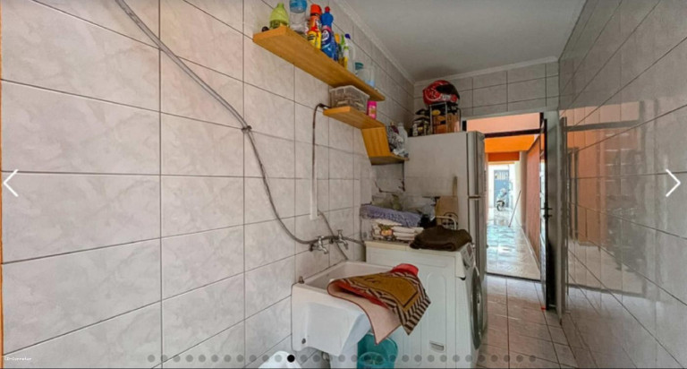 Imagem Casa com 4 Quartos à Venda, 240 m² em Vila Floresta - Santo André