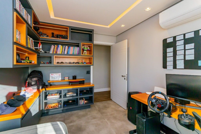 Imagem Apartamento com 4 Quartos à Venda, 158 m² em Menino Deus - Porto Alegre Imagem Apartamento com 4 Quartos à Venda, 158 m² em Menino Deus - Porto Alegre