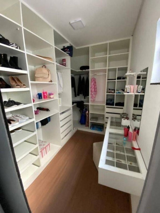 Imagem Casa com 3 Quartos à Venda, 160 m² em Vila Santa Isabel - Taubaté Imagem Casa com 3 Quartos à Venda, 160 m² em Vila Santa Isabel - Taubaté
