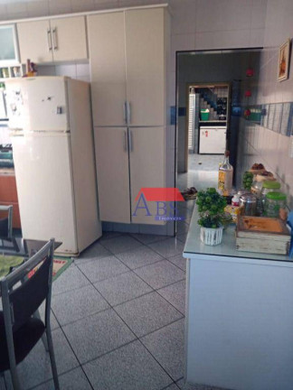 Imagem Sobrado com 3 Quartos à Venda, 141 m² em Vila Ponte Nova - Cubatão Imagem Sobrado com 3 Quartos à Venda, 141 m² em Vila Ponte Nova - Cubatão
