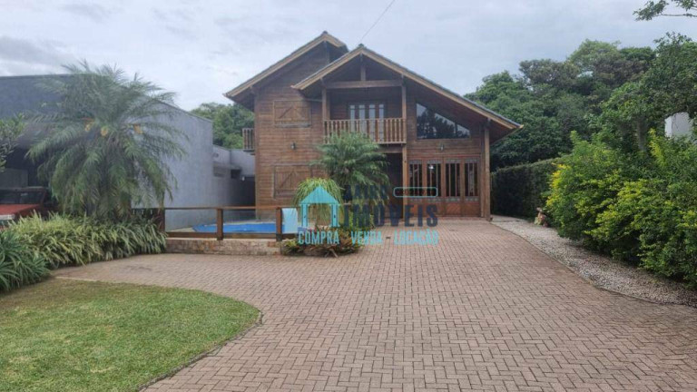 Imagem Sobrado com 3 Quartos à Venda, 230 m² em Centro - Tramandaí Imagem Sobrado com 3 Quartos à Venda, 230 m² em Centro - Tramandaí
