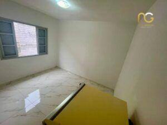Imagem Kitnet com 1 Quarto à Venda, 18 m² em Vila Assunção - Praia Grande Imagem Kitnet com 1 Quarto à Venda, 18 m² em Vila Assunção - Praia Grande