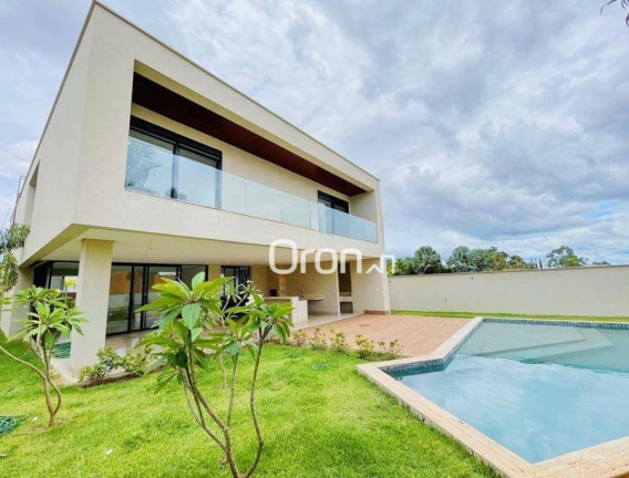 Sobrado com 4 Quartos à Venda, 455 m² em Residencial Alphaville Flamboyant - Goiânia