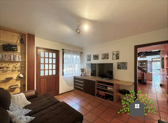 Imagem Casa com 5 Quartos à Venda, 982 m² em Vila Santo Antônio - Cotia