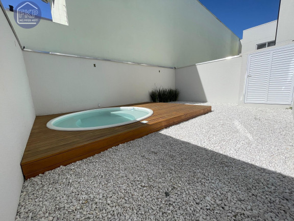 Imagem Casa com 3 Quartos à Venda, 163 m² em São João - Itajaí Imagem Casa com 3 Quartos à Venda, 163 m² em São João - Itajaí