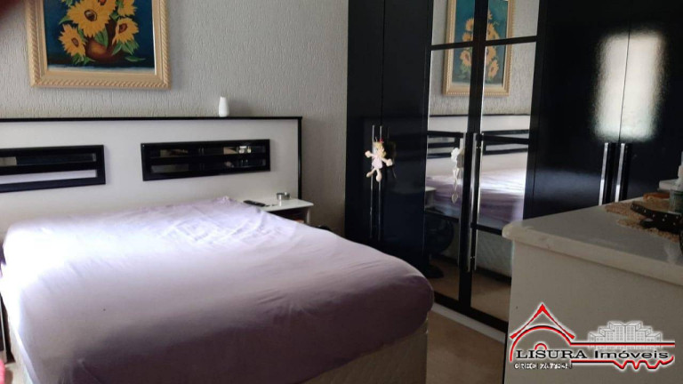 Imagem Casa com 2 Quartos à Venda, 99 m² em Centro - Jacareí Imagem Casa com 2 Quartos à Venda, 99 m² em Centro - Jacareí