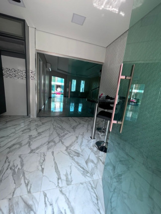 Imagem Casa com 3 Quartos à Venda, 250 m² em Colônia Terra Nova - Manaus Imagem Casa com 3 Quartos à Venda, 250 m² em Colônia Terra Nova - Manaus